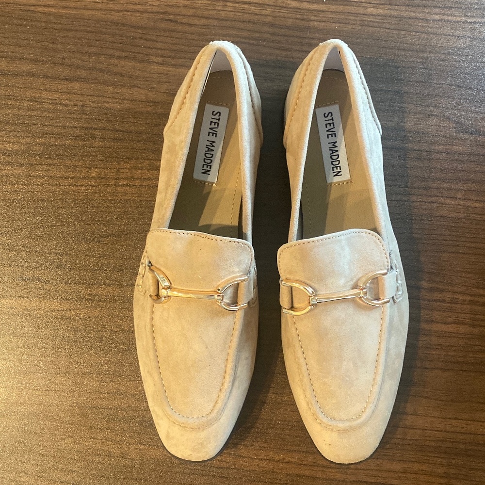 Steve Madden Carrine Tan Suede Loafer 8.5